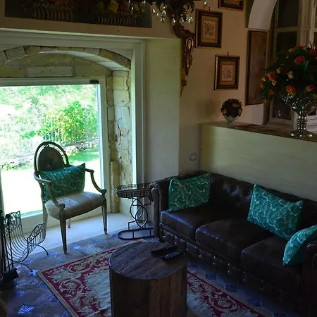 Villa Bussu *